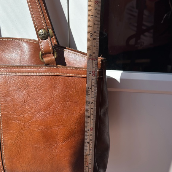 Authentic Patricia Nash Poppy Tote 13 x 4 x9 - Picture 6 of 14